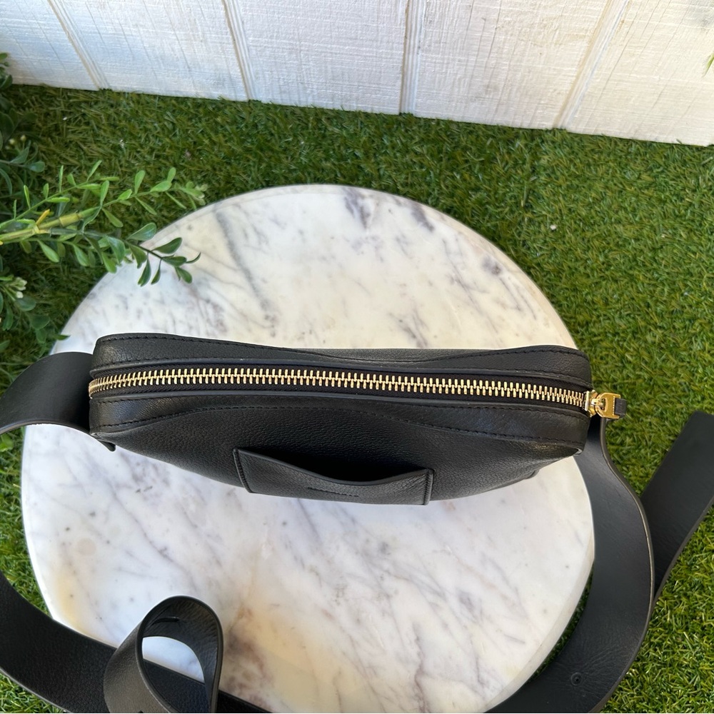 AllSaints Lucille Crossbody Bag black leather 
Gently used
$249 - Picture 9 of 16